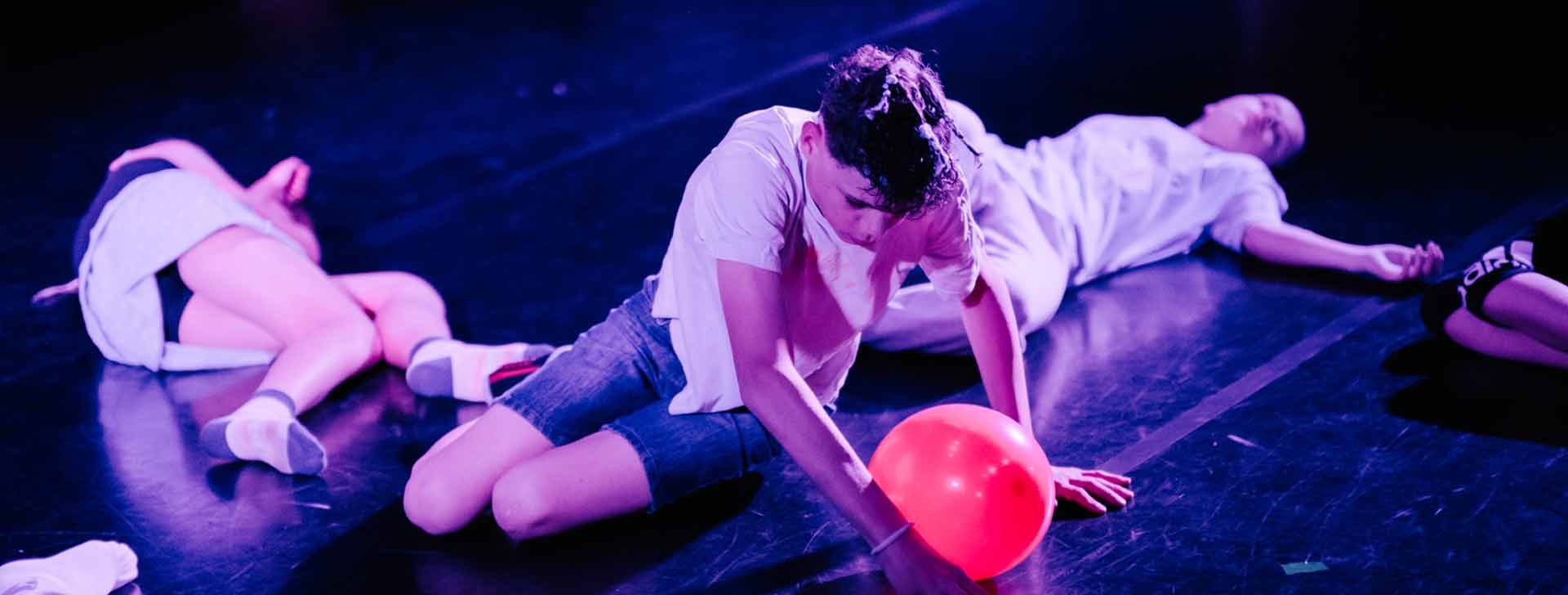 “Being Human!” – HUMAN Performance at the Ernst Barlach Theatre Güstrow